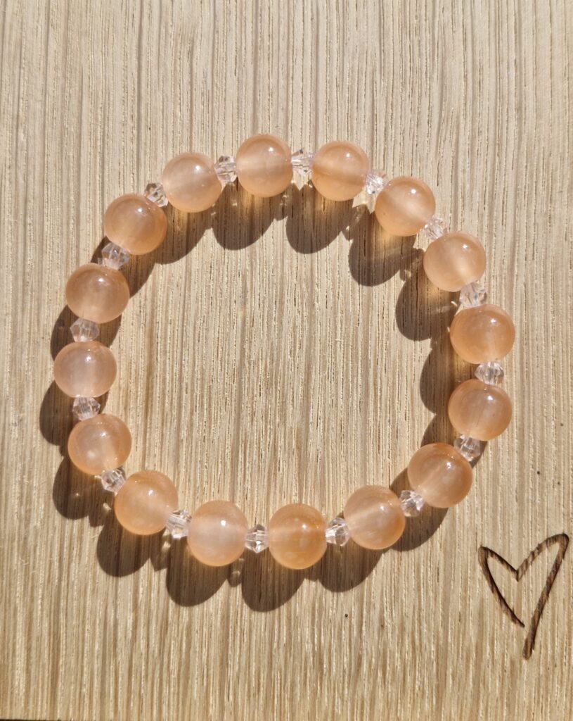 Glasperle armbånd